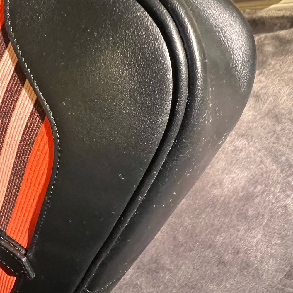 Rare Burberry Blue Signature Hobo striped vibrant colors w/black leather trim - Picture 4 of 15